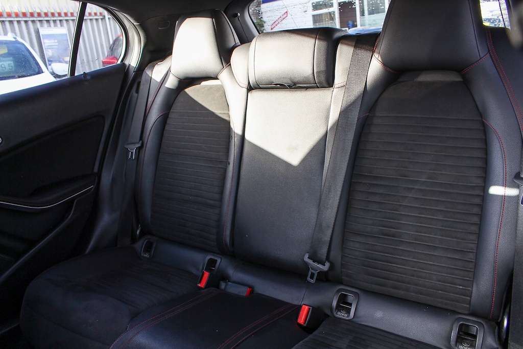 Used Mercedes-Benz GLA 2018 for sale - 76908238: Photo 21