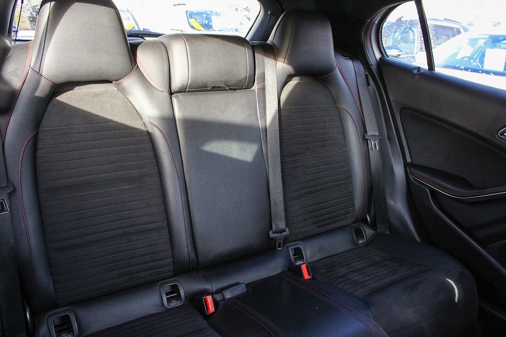 Used Mercedes-Benz GLA 2018 for sale - 76908238: Photo 31