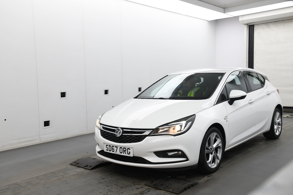 Used Vauxhall Astra 2017 for sale - 77592517: Photo 3
