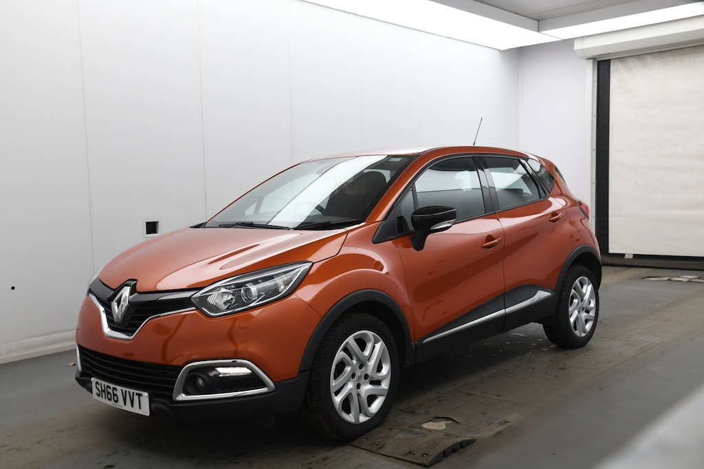 Used Renault Captur 2016 for sale - 78094902: Photo 3