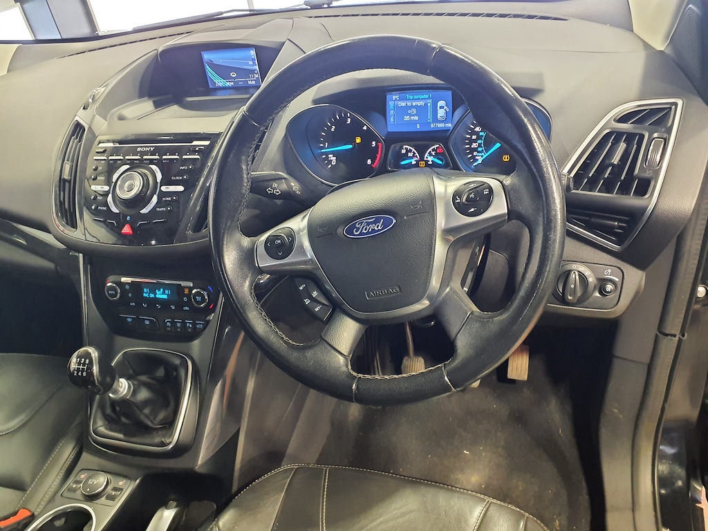 Used Ford Kuga 2015 for sale - 76971668: Photo 10