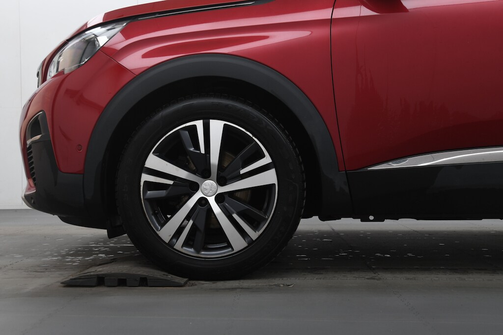 Used Peugeot 3008 2018 for sale - 76729947: Photo 9