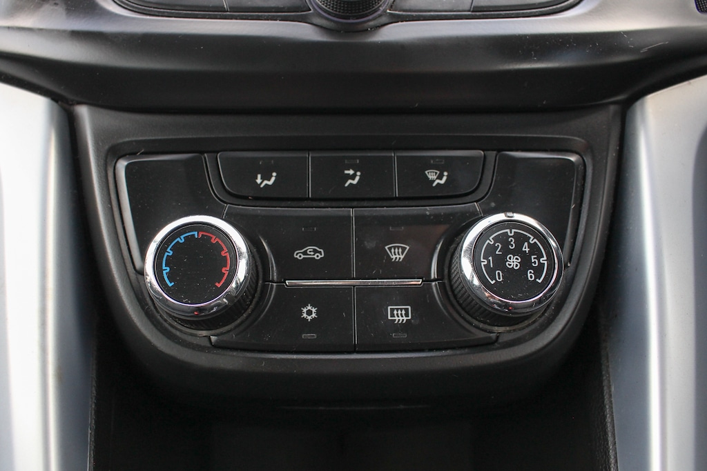 Used Vauxhall Zafira 2017 for sale - 77047906: Photo 31