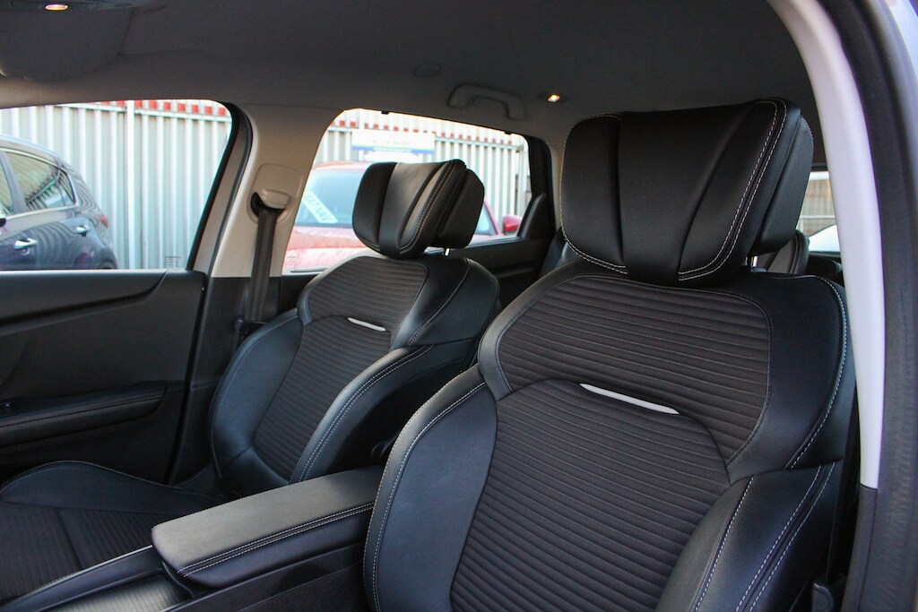 Used Renault Scenic 2018 for sale - 76729944: Photo 18