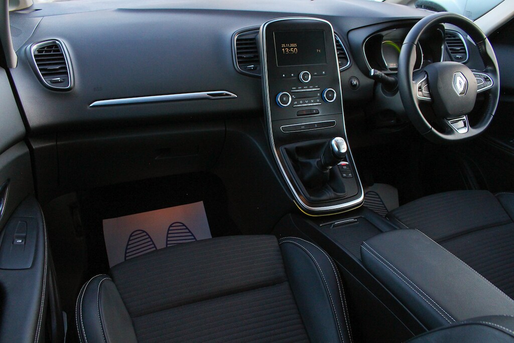 Used Renault Scenic 2018 for sale - 76729944: Photo 19