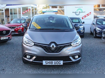 Used Renault Scenic 2018 for sale - 76729944: Photo