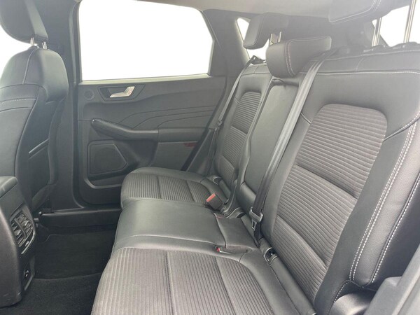 Used Ford Kuga 2022 for sale - 75632070: Photo 10
