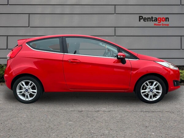 Used Ford Fiesta 2015 for sale - 76268077: Photo 13