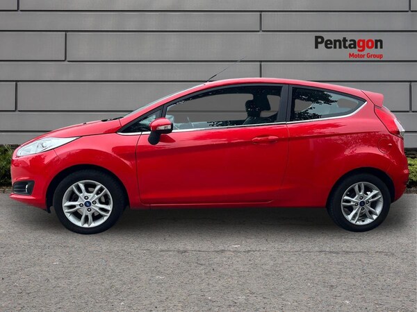 Used Ford Fiesta 2015 for sale - 76268077: Photo 14