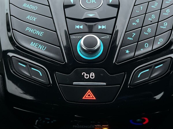 Used Ford Fiesta 2015 for sale - 76268077: Photo 24