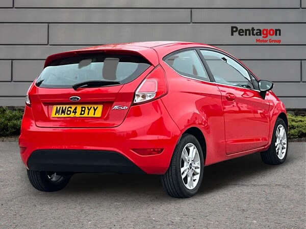 Used Ford Fiesta 2015 for sale - 76268077: Photo 4