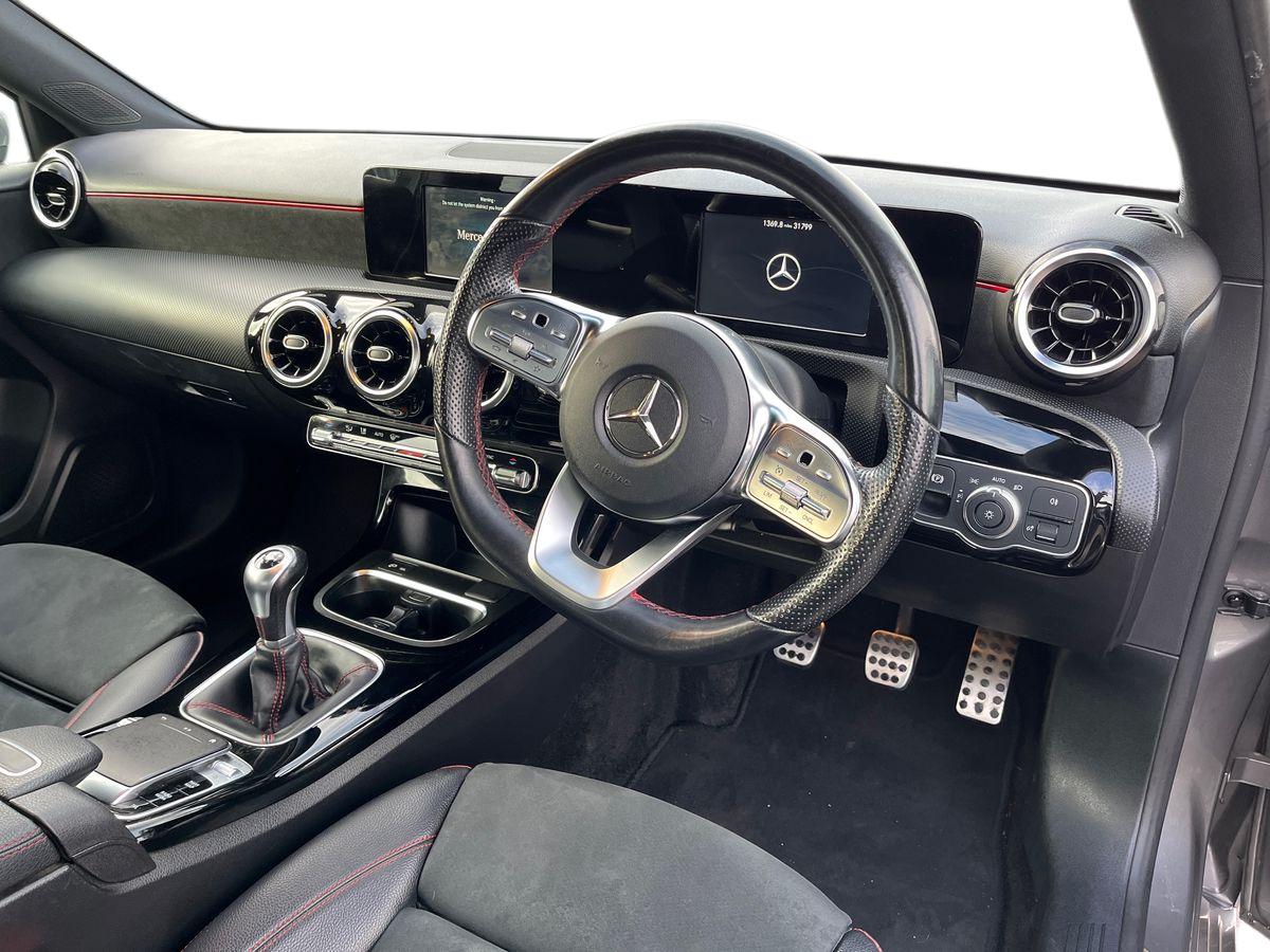 Used Mercedes-Benz A-Class 2018 for sale - 76805226: Photo 5