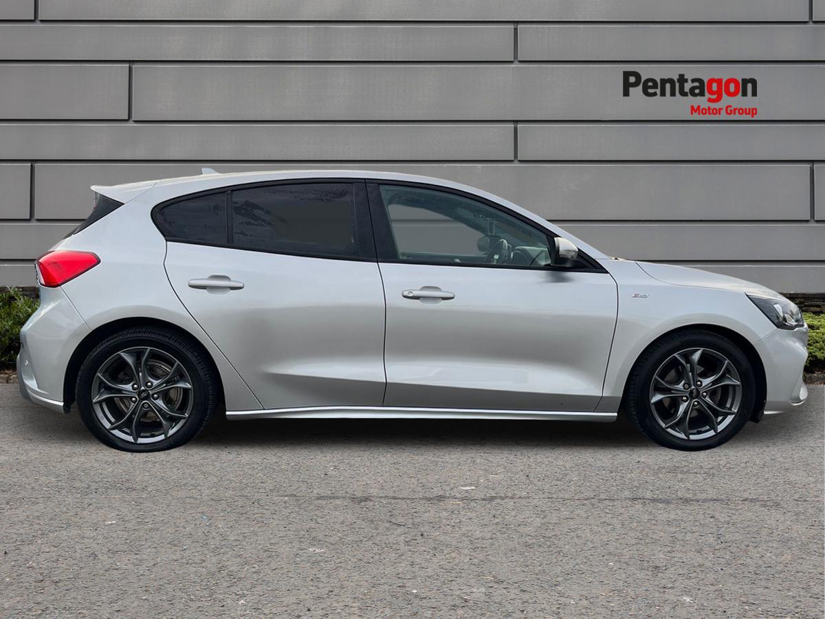 Used Ford Focus 2020 for sale - 76026888: Photo 13