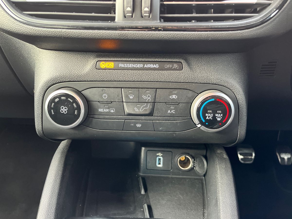 Used Ford Focus 2020 for sale - 76026888: Photo 27