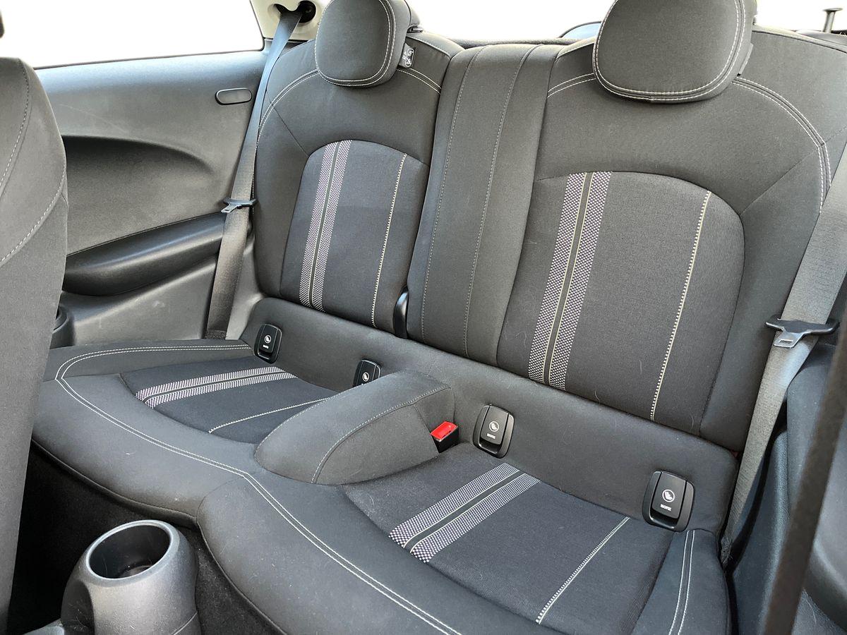 Used MINI Hatch 2018 for sale - 76119947: Photo 10