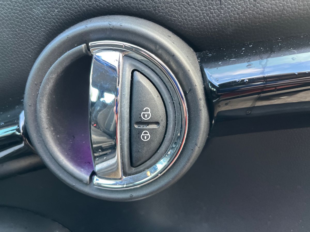 Used MINI Hatch 2018 for sale - 76119947: Photo 18