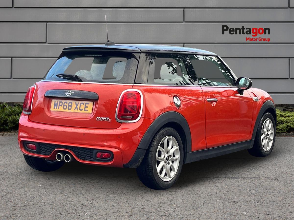 Used MINI Hatch 2018 for sale - 76119947: Photo 4