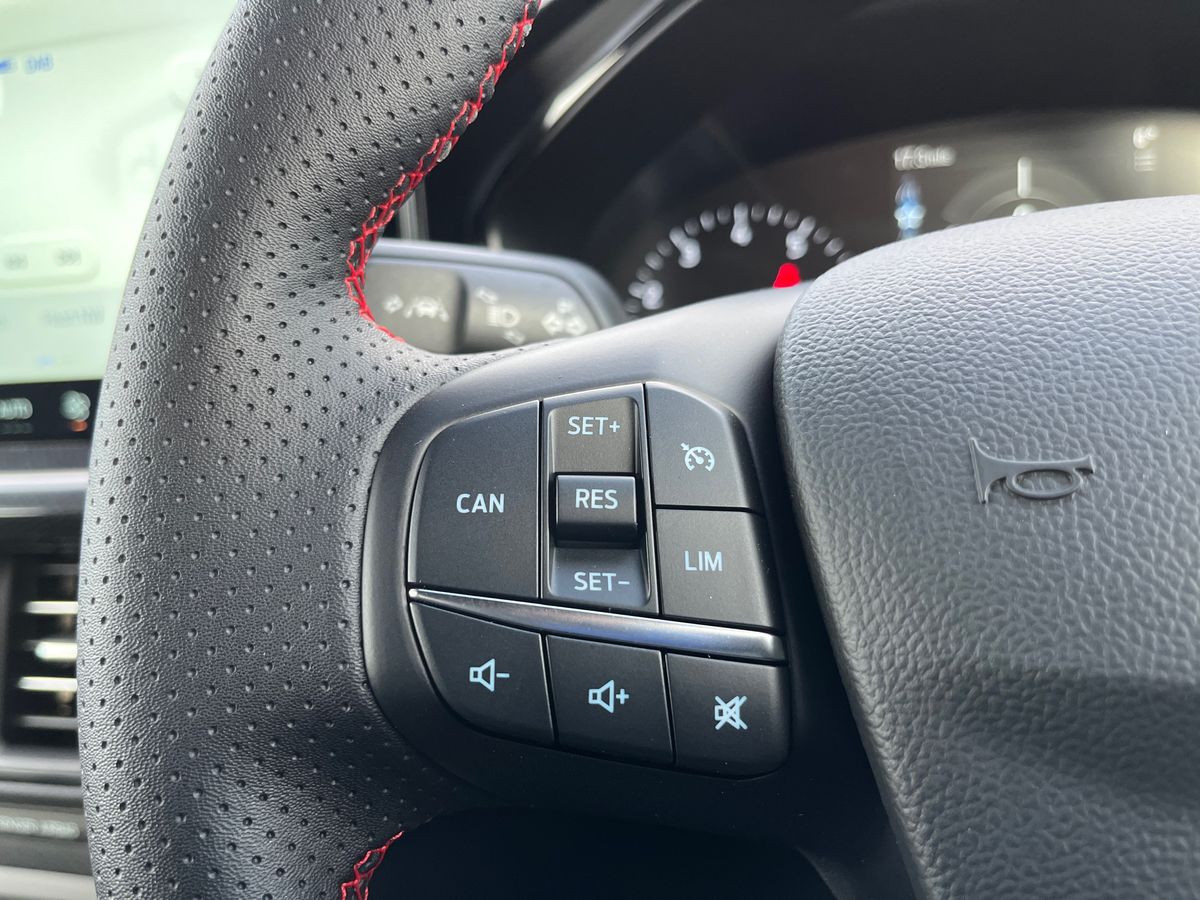 Used Ford Focus 2025 for sale - 76805110: Photo 23