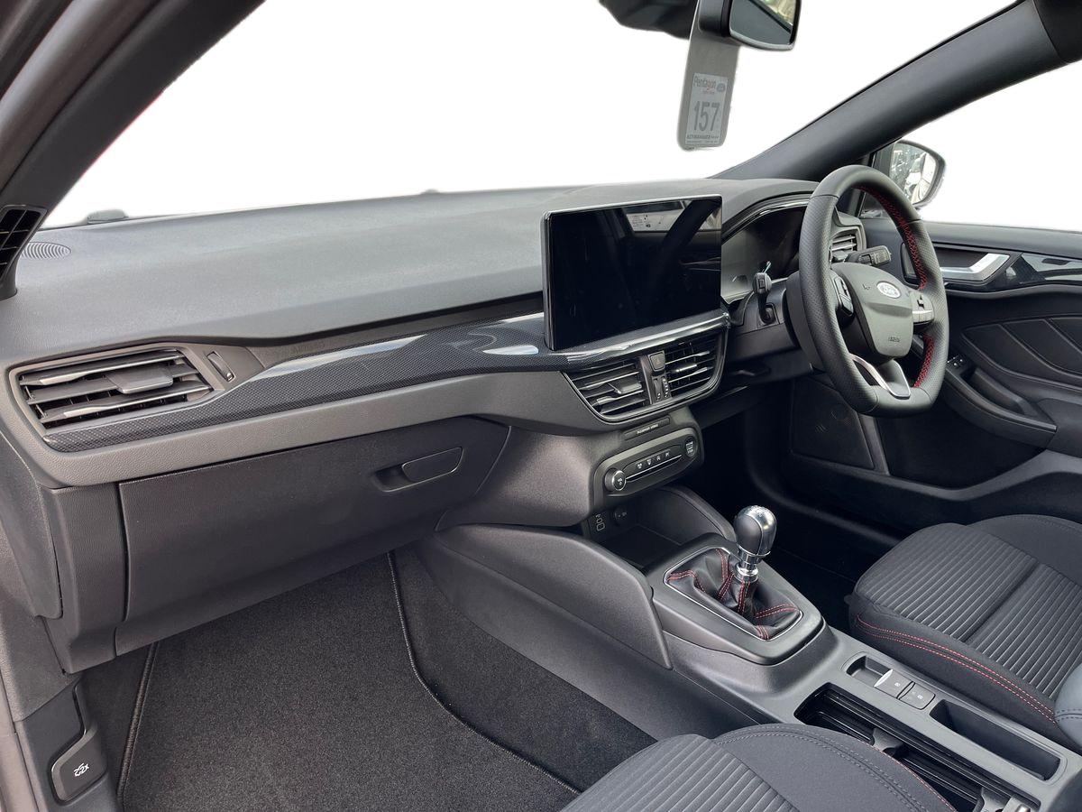 Used Ford Focus 2025 for sale - 76805110: Photo 9