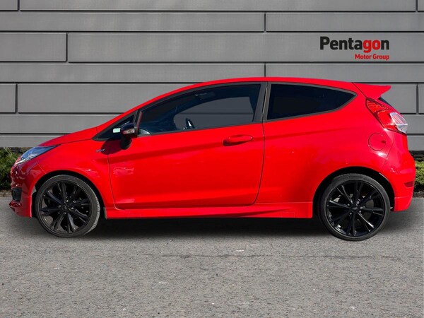 Used Ford Fiesta 2017 for sale - 76010788: Photo 14