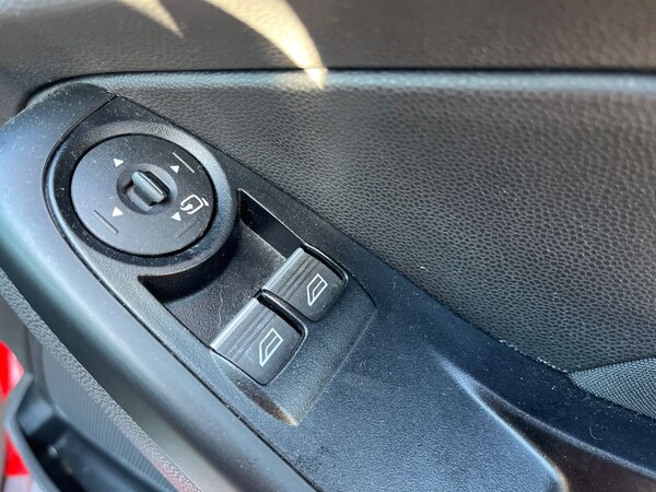 Used Ford Fiesta 2017 for sale - 76010788: Photo 18