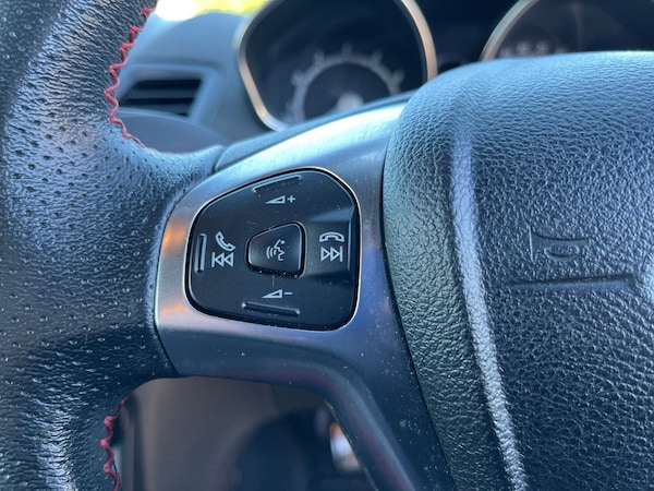 Used Ford Fiesta 2017 for sale - 76010788: Photo 19