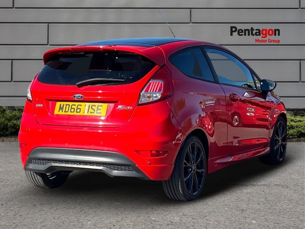 Used Ford Fiesta 2017 for sale - 76010788: Photo 4