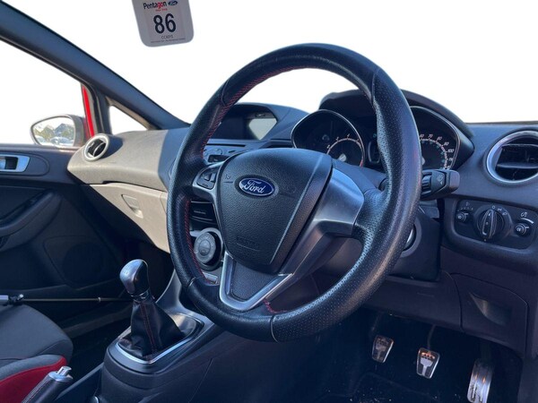 Used Ford Fiesta 2017 for sale - 76010788: Photo 5