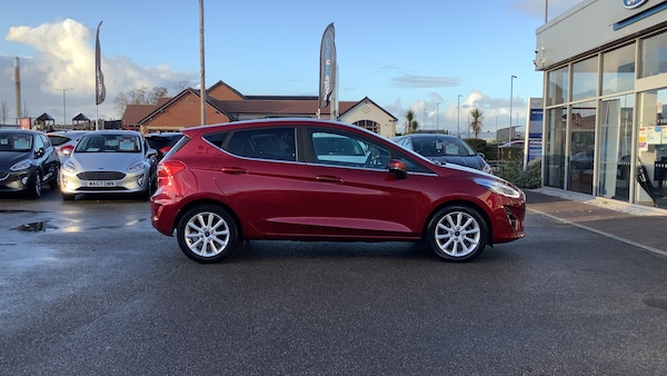 Used Ford Fiesta 2017 for sale - 76313398: Photo 13