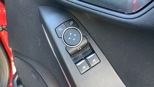 Used Ford Fiesta 2017 for sale - 76313398: Photo 22