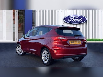 Used Ford Fiesta 2017 for sale - 76313398: Photo 2
