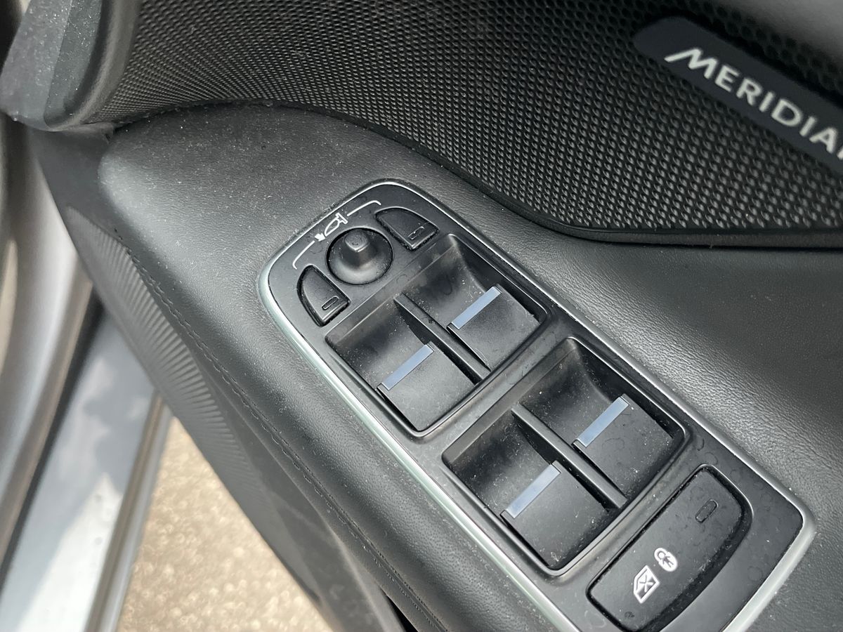 Used Jaguar XF 2017 for sale - 76197853: Photo 18
