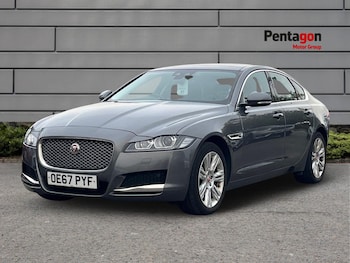 Used Jaguar XF 2017 for sale - 76197853: Photo 3