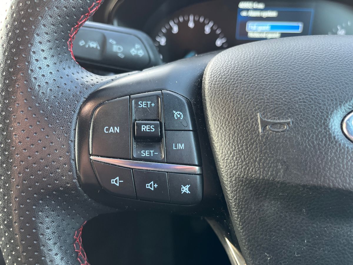 Used Ford Focus 2022 for sale - 76205033: Photo 22