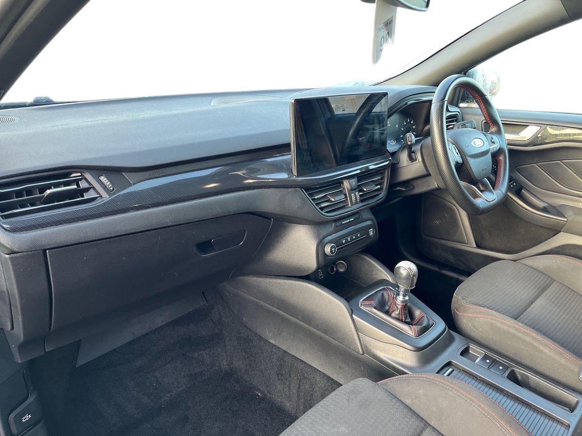 Used Ford Focus 2022 for sale - 76205033: Photo 8