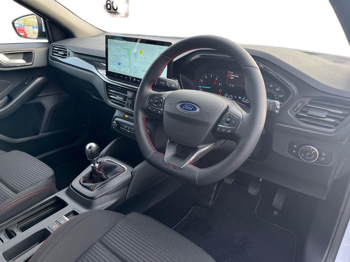 Used Ford Focus 2025 for sale - 76827820: Photo 6