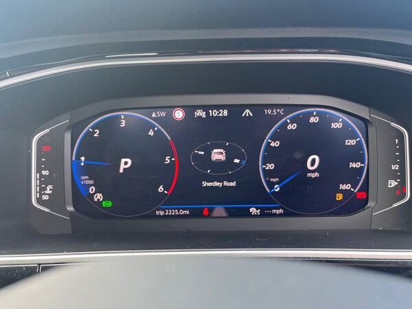 Used Volkswagen T-Roc 2023 for sale - 74992184: Photo 20