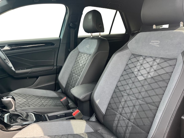 Used Volkswagen T-Roc 2023 for sale - 74992184: Photo 9