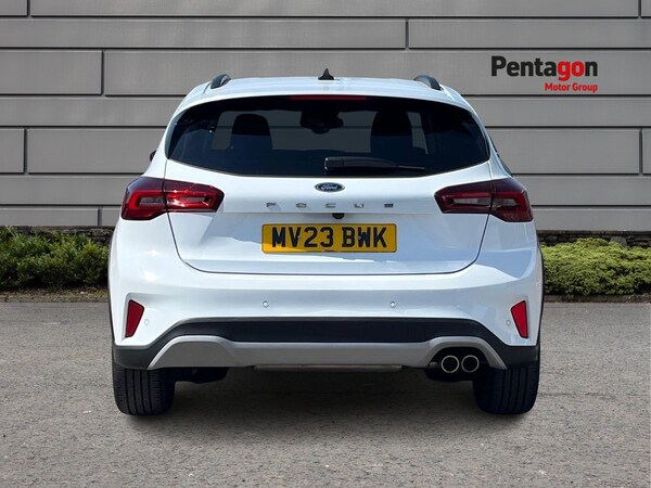 Used Ford Focus 2023 for sale - 75208356: Photo 16