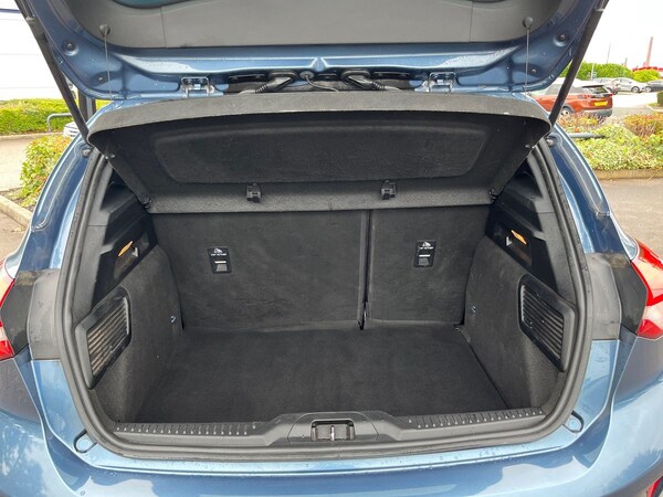 Used Ford Focus 2019 for sale - 76133471: Photo 11