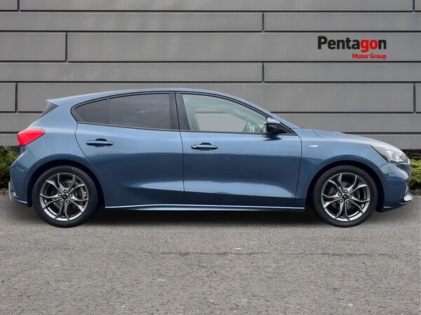 Used Ford Focus 2019 for sale - 76133471: Photo 13
