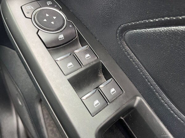 Used Ford Focus 2019 for sale - 76133471: Photo 20
