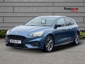 Used Ford Focus 2019 for sale - 76133471: Photo 3