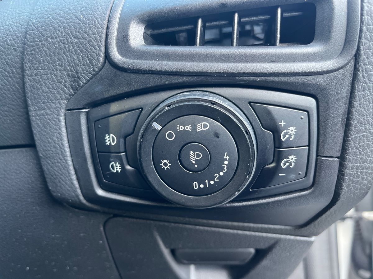 Used Ford Focus 2016 for sale - 76963089: Photo 20