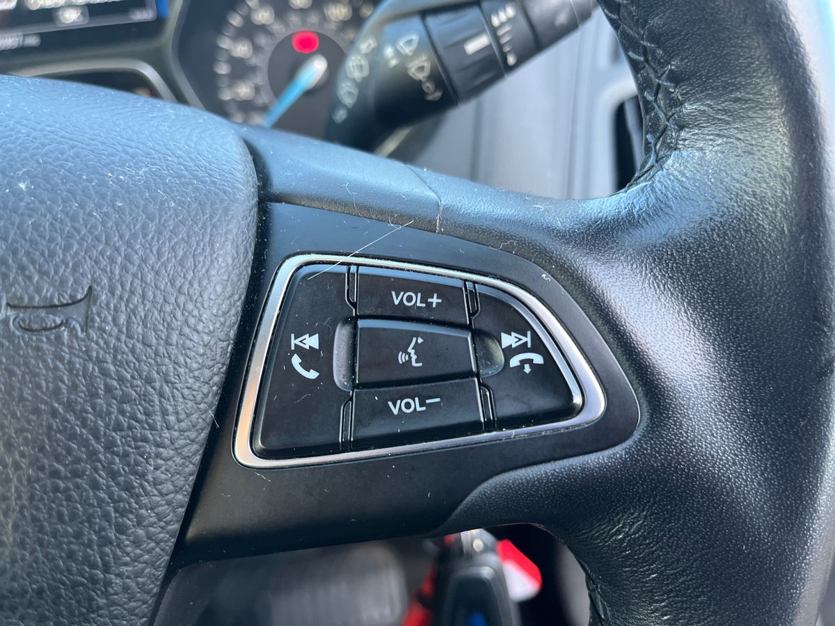 Used Ford Focus 2016 for sale - 76963089: Photo 21