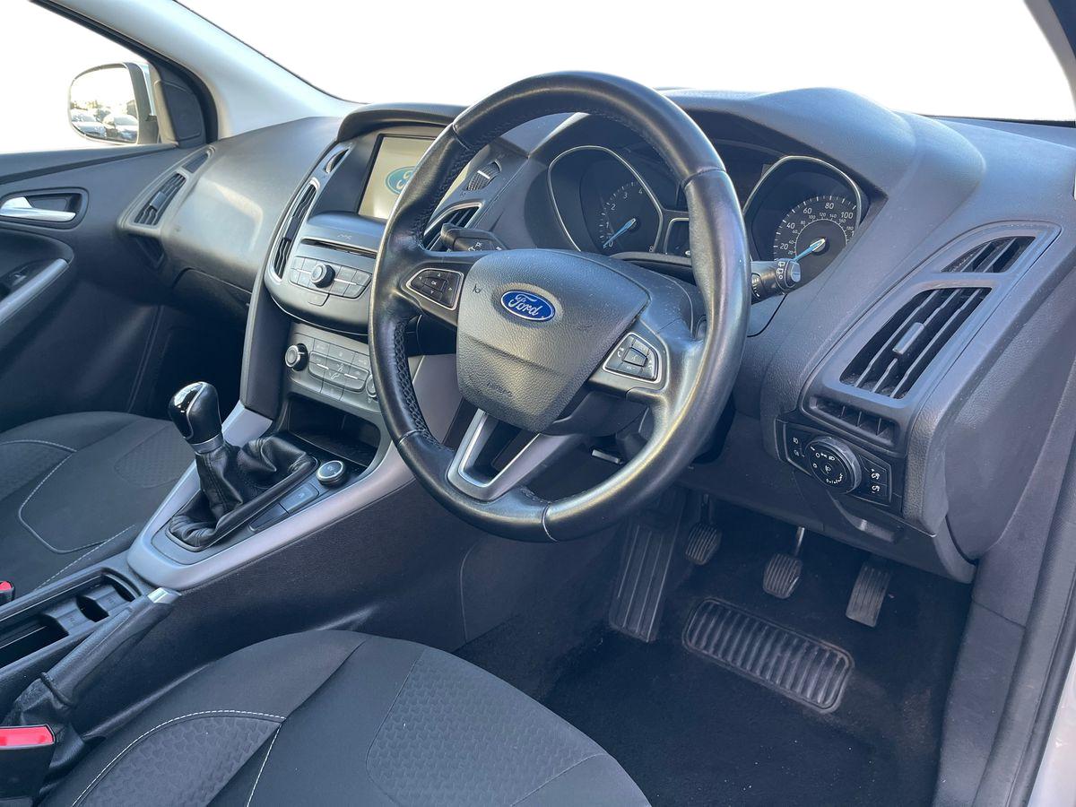 Used Ford Focus 2016 for sale - 76963089: Photo 5