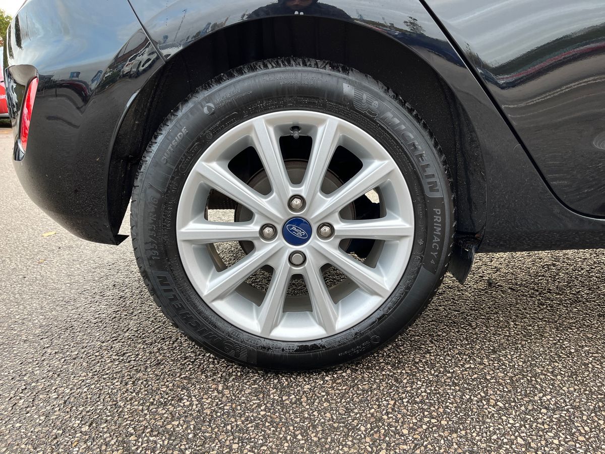 Used Ford Fiesta 2020 for sale - 76380262: Photo 17