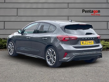 Used Ford Focus 2023 for sale - 75661006: Photo