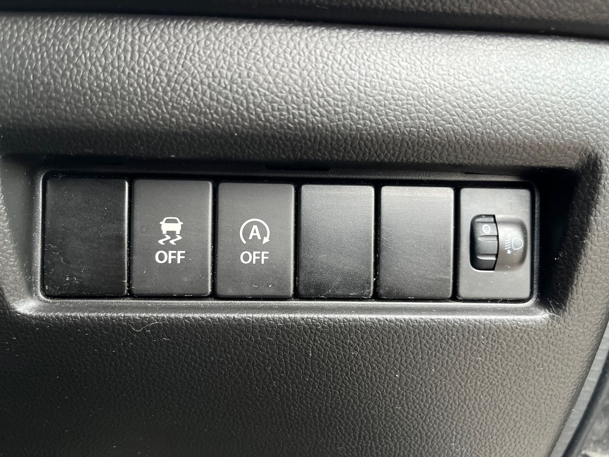Used Suzuki Swift 2020 for sale - 76057444: Photo 19