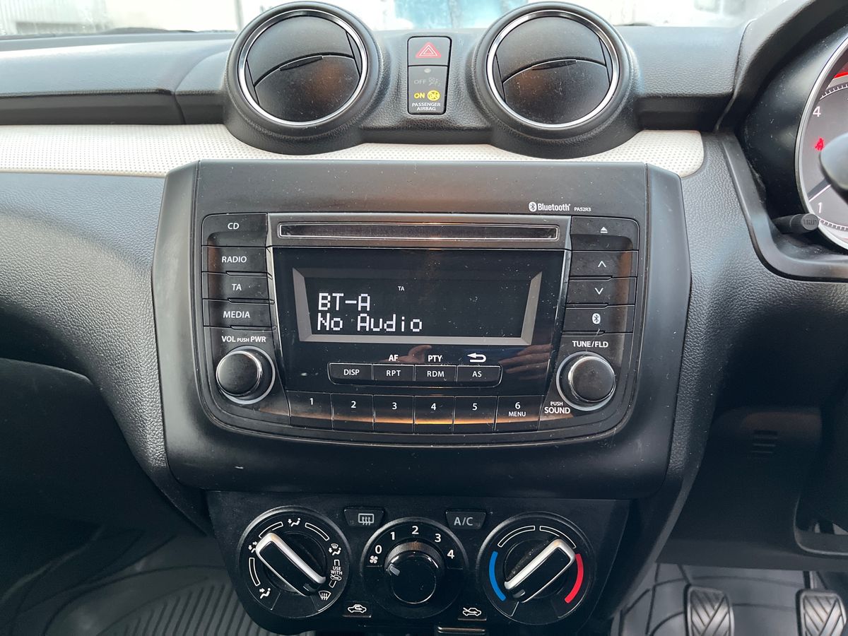 Used Suzuki Swift 2020 for sale - 76057444: Photo 24